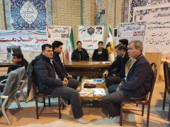 میز خدمت شرکت توزیع برق مورد استقبال ۶۰ نفر از سراسر استان قرار گرفت
