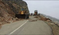 ریزش برداری در ۵۹ مقطع از محورهای ایلام انجام شد