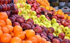 توزیع ۳۷۵ تن میوه شب عید در استان ایلام