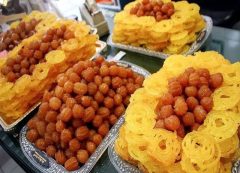شیرینی فروشی ها قیمت مصوب زولبیا و بامیه را رعایت کنند
