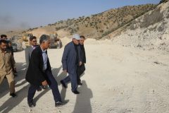 مطالبات معارضین راه دسترسی تونل کبیرکوه در اسرع وقت پرداخت شود