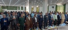 معلم نقش موثری در هدایت انسان‌ها دارد