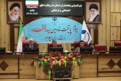 بخشداران با تلاش همه‌جانبه برای رضایت‌مندی‌مردم بکوشند