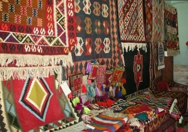 ۳۵ درصد صنایع دستی استان ایلام توسط عشایر تولید می شود