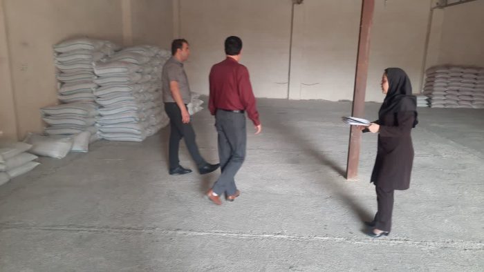 بازدید و نظارت گروه پایش کود استان ایلام از انبار و دفتر توزیع کود در شهرستان دهلران