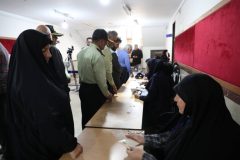 جمع‌آوری آرای زائران در پایانه مرزی مهران از طریق شعبه سیار انجام می شود