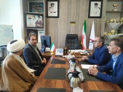 بنیاد شهید در برنامه‌های حمایتی ماه مبارک رمضان کمیته امداد ایلام مشارکت می کند