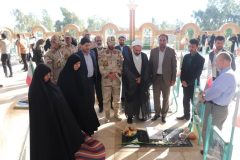 برگزاری آیین میهمانی لاله‌ها در ۹۰ گلزار شهدای ایلام