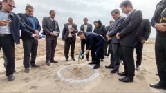 کلنگ‌زنی پروژه ۵۰ واحدی مسکن محرومان شهر مهران و افتتاح شبکه برق مسکن مهر