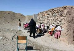 برچیده شدن ۵۷ مدرسه سنگی در ایلام و جایگزینی با فضاهای آموزشی ایمن و نوساز