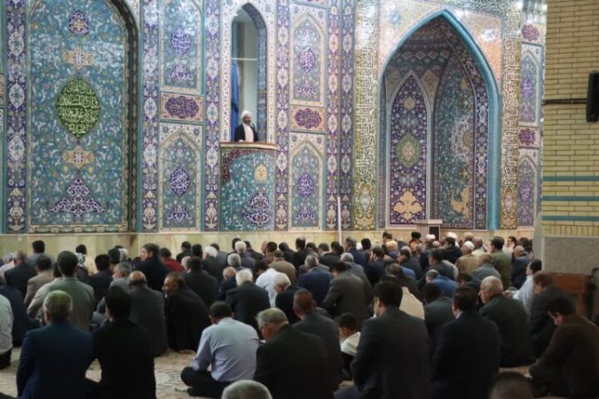 وحدت ملی، مسئولیت‌پذیری اجتماعی و توسعه زیرساخت‌ها محور خطبه های نماز جمعه ایلام