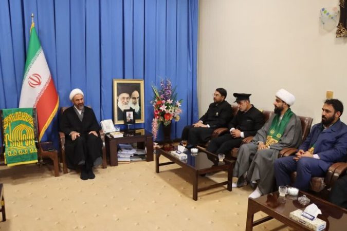 دهه کرامت فرصتی برای تجدید میثاق با خاندان عصمت و طهارت / امام رضا (ع) شفاعتگر مؤمنان و مأمن آرامش