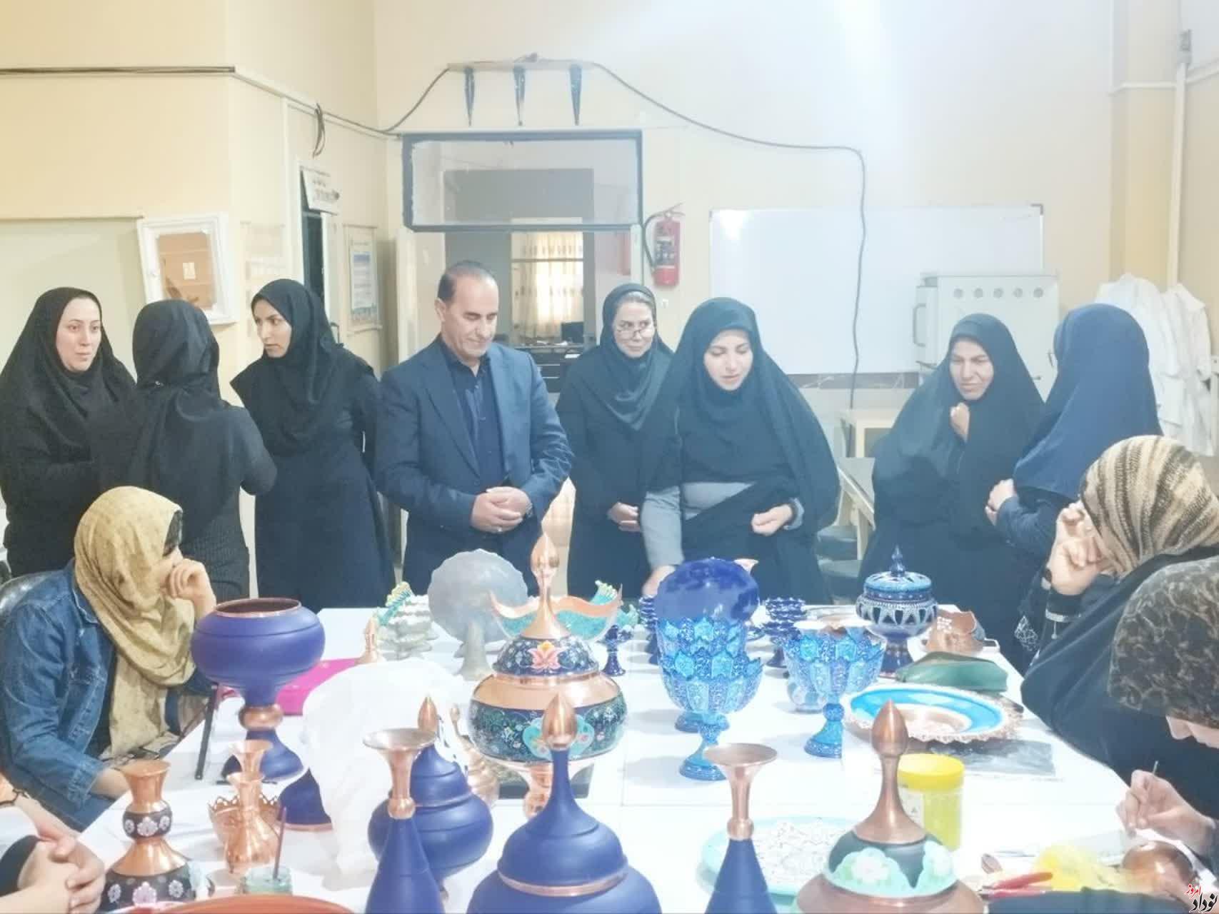 برگزاری جلسه هماهنگی سفر ریاست جمهوری در مرکز آموزش فنی و حرفهای خواهران شهرستان ایلام , مریم بالوی فیلی خبرنگار نودادامروز برگزاری جلسه هماهنگی سفر ریاست جمهوری در مرکز آموزش فنی و حرفهای خواهران شهرستان ایلام , مریم بالوی فیلی خبرنگار نودادامروز