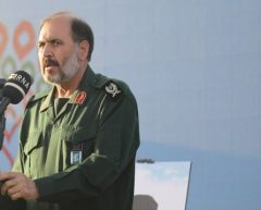 ملت ایران با روحیه دفاع مقدس در برابر هر تهدیدی ایستادگی خواهد کرد