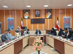 برگزاری نشست انجمن کتابخانه‌ های عمومی در ایوان