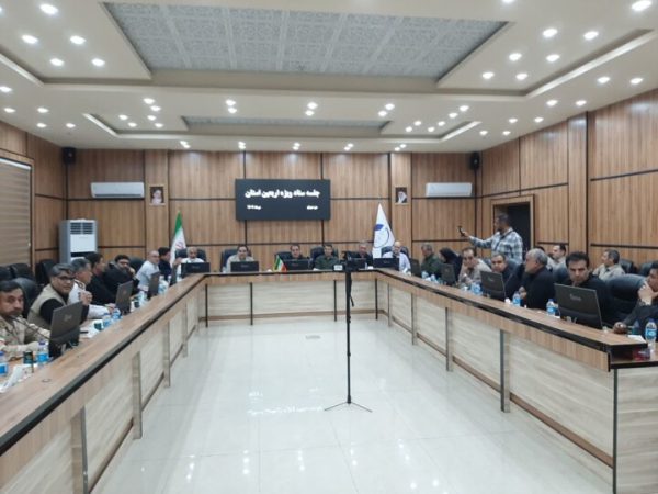 تردد بیش از ۲۱۰ هزار زائر از مرز مهران در کمتر از ۲۴ ساعت | ایمن‌ سازی مسیر دهلران و تأمین آب خنک در اولویت کمیته‌های اربعین