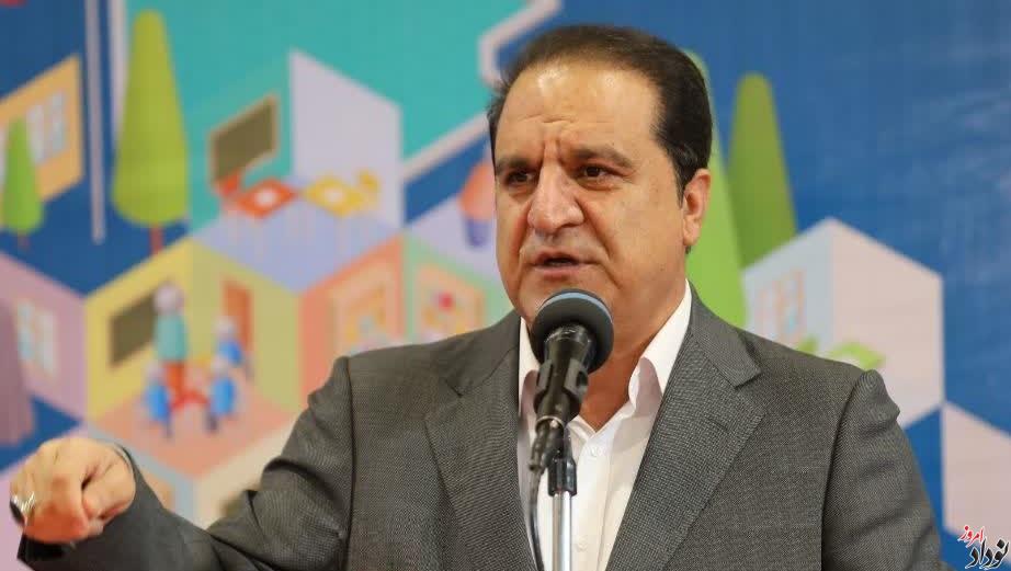 آیین رسمی بازگشایی مدارس استان ایلام , دکتر احمد کرمی استاندار ایلام و حجت الاسلام کریمی تبار امام جمعه ایلام , مریم بالوی فیلی خبرنگار نودادامروز آیین رسمی بازگشایی مدارس استان ایلام , دکتر احمد کرمی استاندار ایلام و حجت الاسلام کریمی تبار امام جمعه ایلام , مریم بالوی فیلی خبرنگار نودادامروز