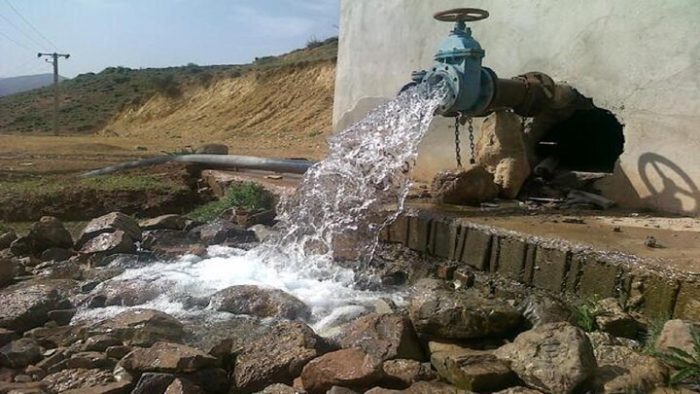 اجرای بیش از ۱۰۰۰ متر خط انتقال و شبکه توزیع آب در ملکشاهی