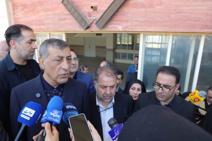 تأکید معاون اجرایی رئیس‌ جمهور بر تسریع در تخصیص اعتبارات پروژه استادیوم ۱۵ هزار نفری ایلام