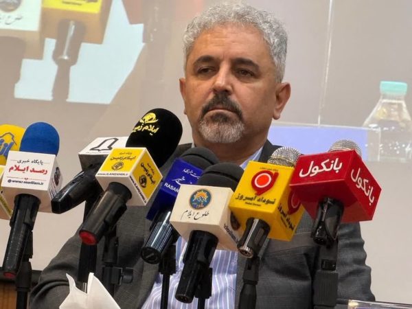 بهره‌ گیری از ظرفیت‌ های نفت، گاز و گردشگری سلامت برای ارتقای درمان استان ایلام ضروری است | رسانه ها سرمایه ما در حوزه سلامت هستند