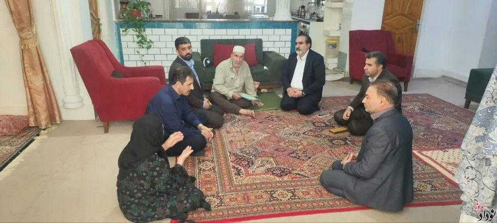 تأکید مدیرکل بیمه سلامت استان ایلام بر تسهیل دسترسی خانواده‌ های شهدا به خدمات درمانی , مریم بالوی فیلی خبرنگار نودادامروز
