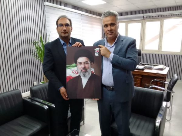 مدیرکل بنیاد شهید ایلام از مدیرعامل آبفا به دلیل تکریم خانواده های شهدا قدردانی کرد